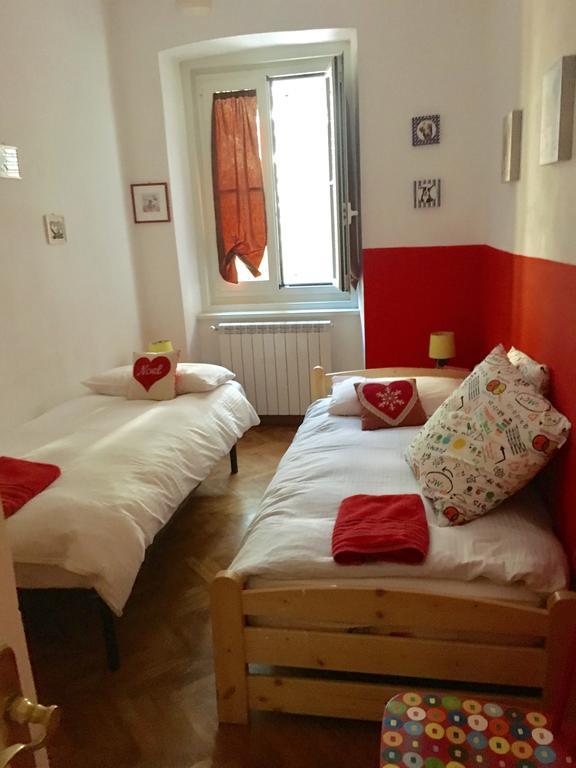 Casa Del Cucciolo Con Parcheggio Privato Apartment Триест Екстериор снимка