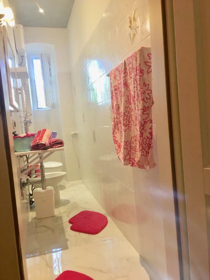 Casa Del Cucciolo Con Parcheggio Privato Apartment Триест Екстериор снимка